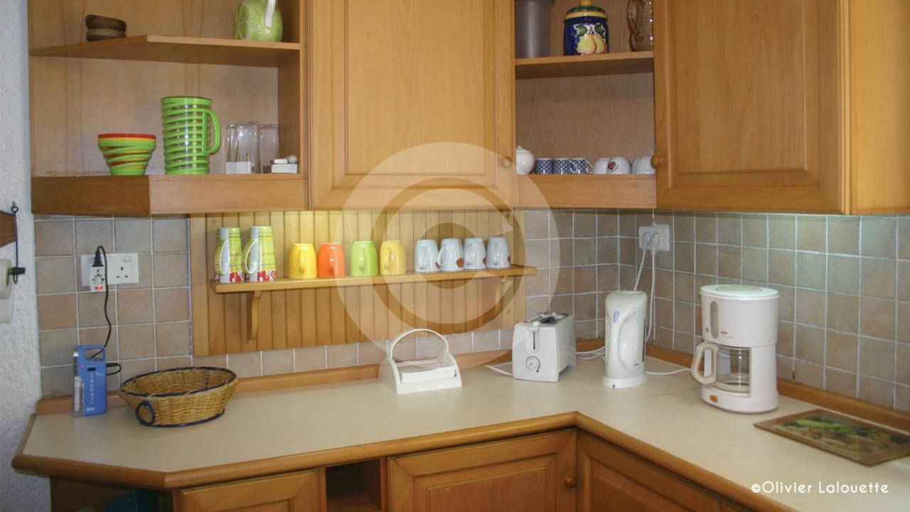 Fantastic Spacious Beachfront Villavacances Grand Baie Exterior foto
