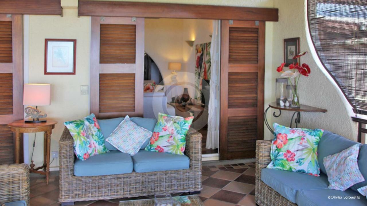 Fantastic Spacious Beachfront Villavacances Grand Baie Exterior foto